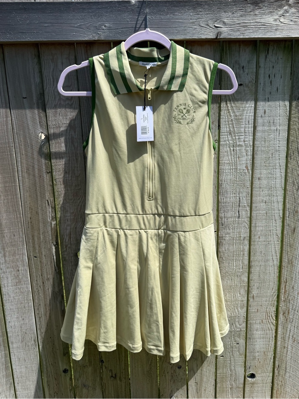 NWT WeWoreWhat Sleeveless Tennis Dress in Light Green with Dark Green Trim